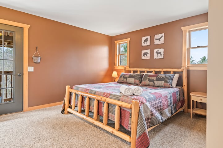 Rustic luxury meets comfort, stretch out, sink in, and sleep like a log.