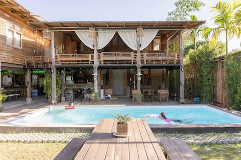 Chiang Mai Homestay & Private Pool (3br + 3 baths)