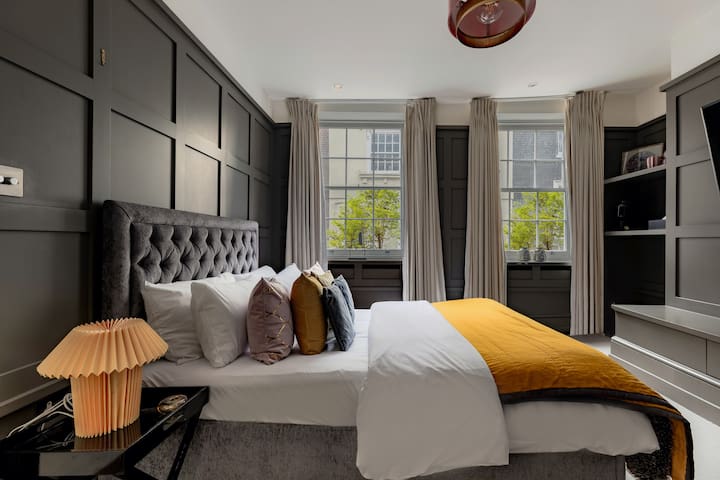 Unbeatable Covent Garden De LuxXe Nomad Townhouse