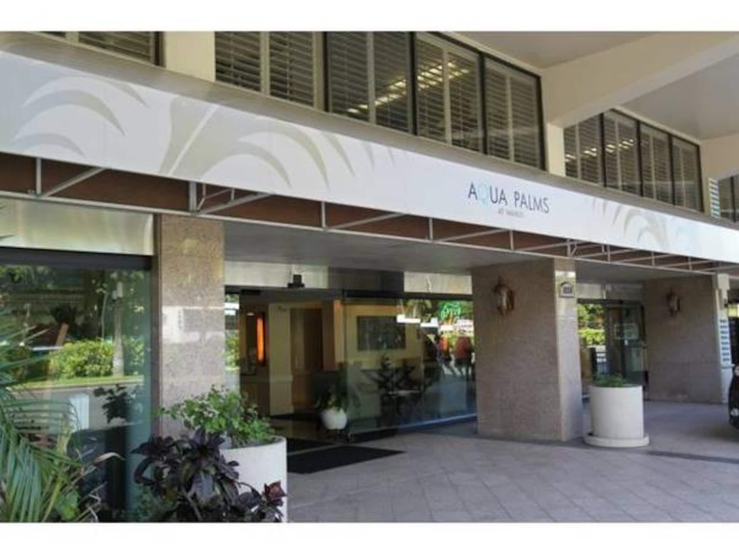 Aqua Palms at Waikiki. - Photo 7