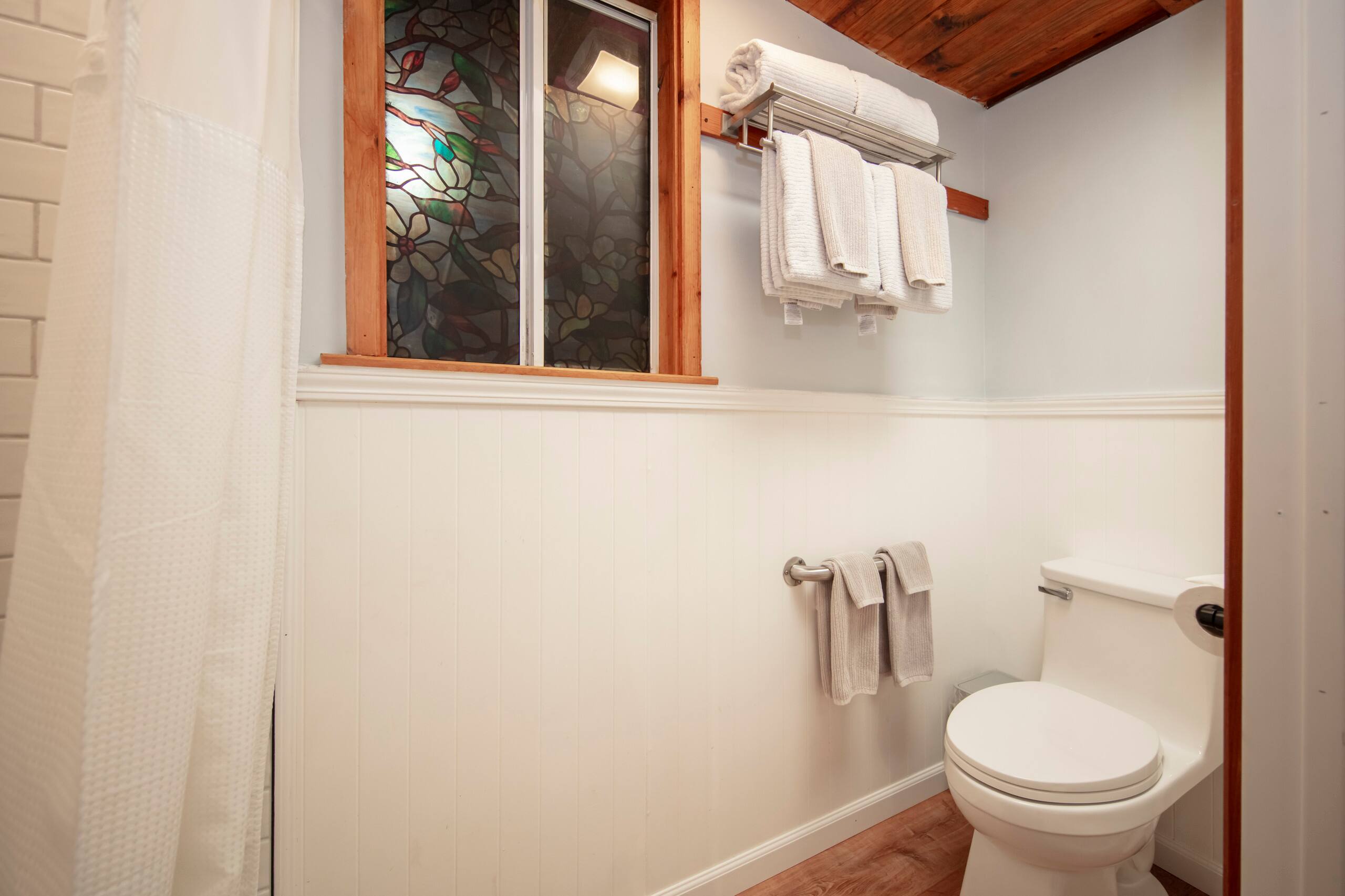 Guesthouse in Volcano · ★4.92 · 1 bedroom · 2 beds · 1 private bath - Image 5