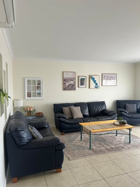 Top Airbnb: SUNSET LODGE in Kalbarri