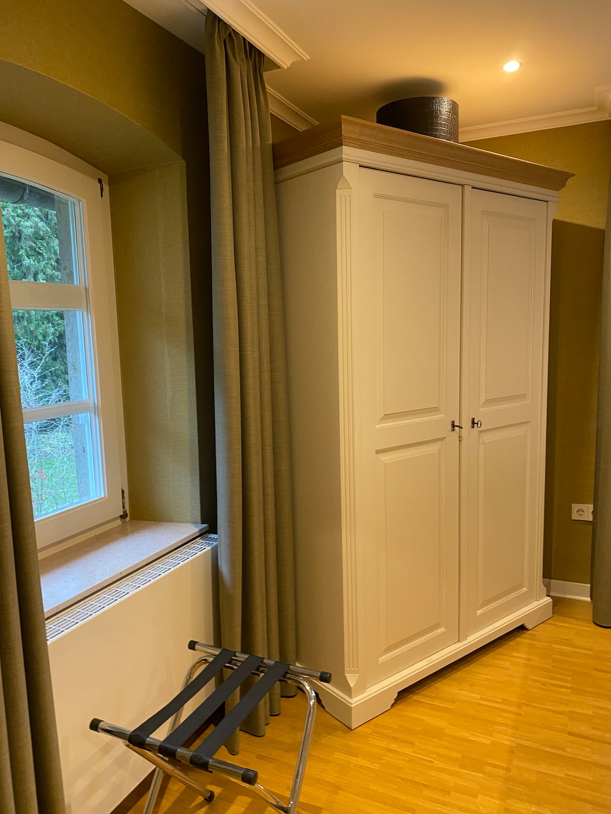 غرفة النوم 2