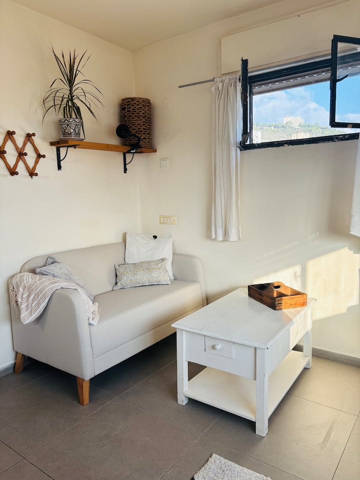 Tel Chai Studio | Private Rooftop Terrace & Views - Israel