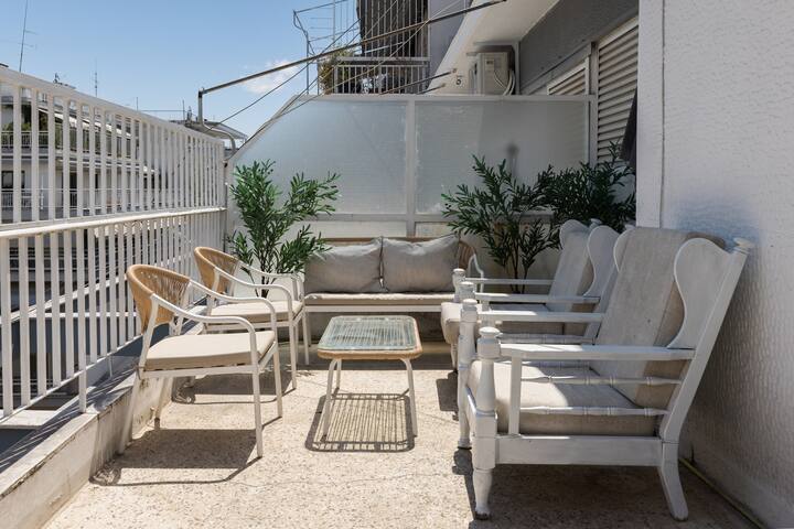 Houseloft Metropolis Panorama gallery image 5