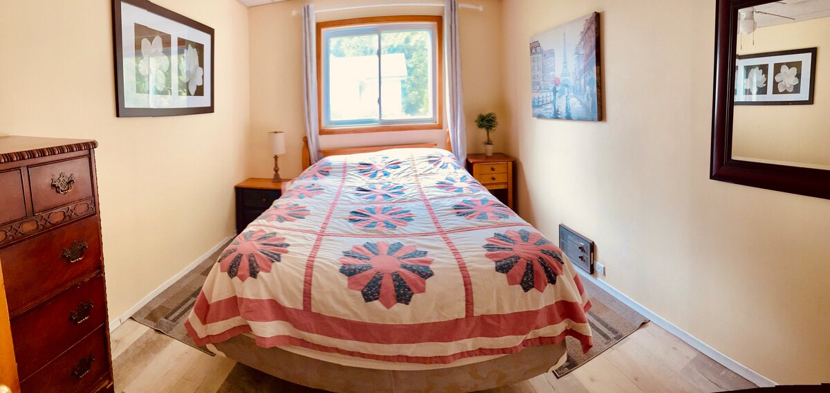 HarbourView's main floor bedroom.