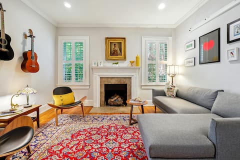 Successful Airbnb property: Private Guest Suite, Historic Midtown in Midtown