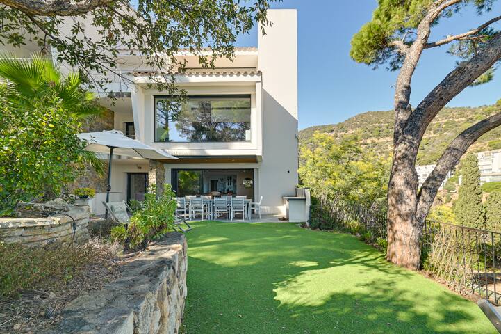 ★ CoastalVillas – Casa Salions ★ stunning location gallery image 4