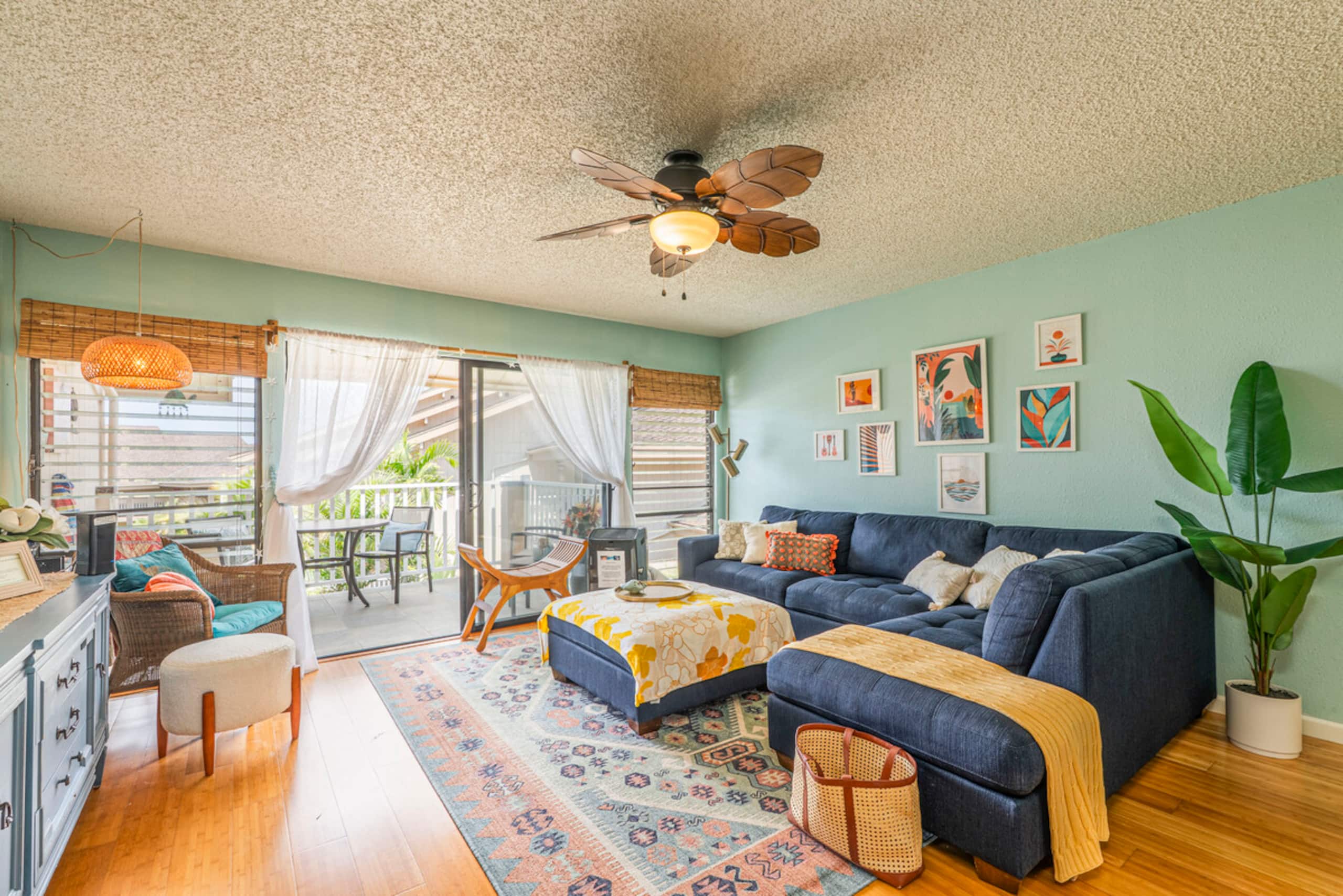 Condo in Kailua-Kona · ★4.92 · 1 bedroom · 1 bed · 1 bath - Image 10