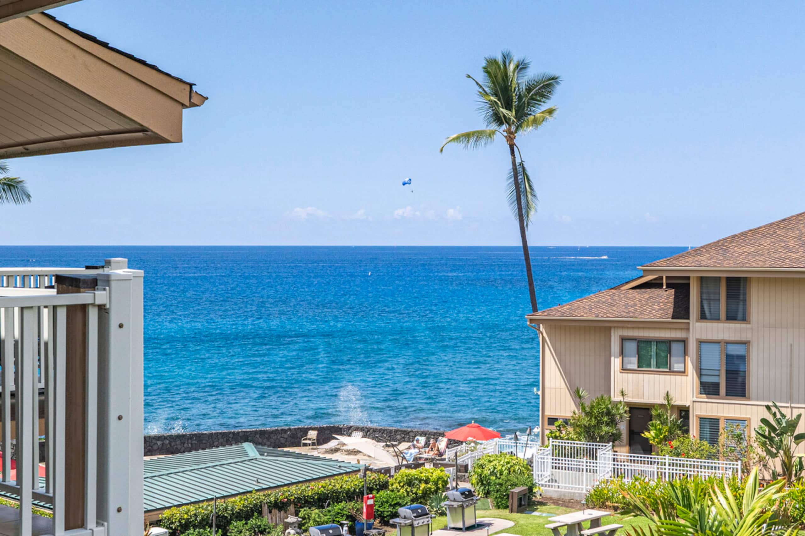 Condo in Kailua-Kona · ★4.92 · 1 bedroom · 1 bed · 1 bath - Image 42