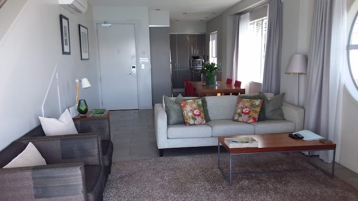 Oceanfront Penthouse Apartment  Bay Of Islands Nz - Paihia