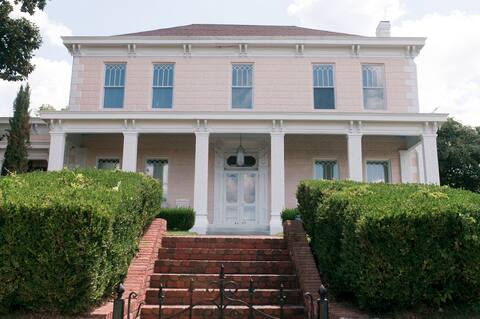 Experience Civil War History from a Luxury Mansion