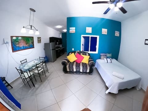 Top Airbnb: Haito's Inn, Departamento completo AC wifi in Sector H Tres