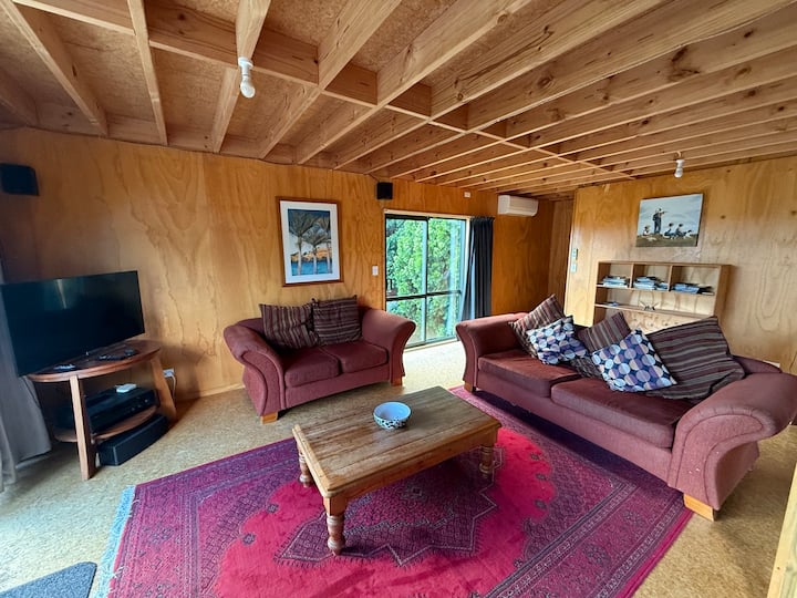 The Brew House, Kerikeri. So Close To Town! - Kerikeri