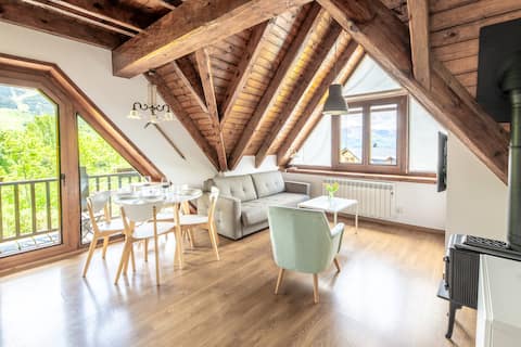 Top Airbnb: The Mache Cottages - Modesto en Benasque/Benás