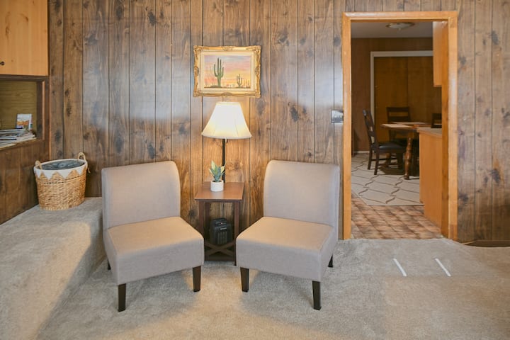 Steps From Main St/private Entry Apt:king+twin+kit - Kanab, UT
