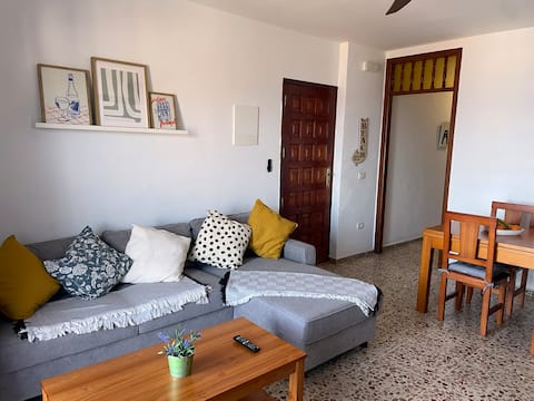 Successful Airbnb property: Ocean views. Enjoy your sunset. in Santiago Del Teide
