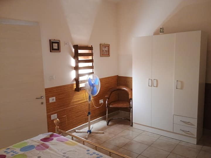 Dhomë gjumi