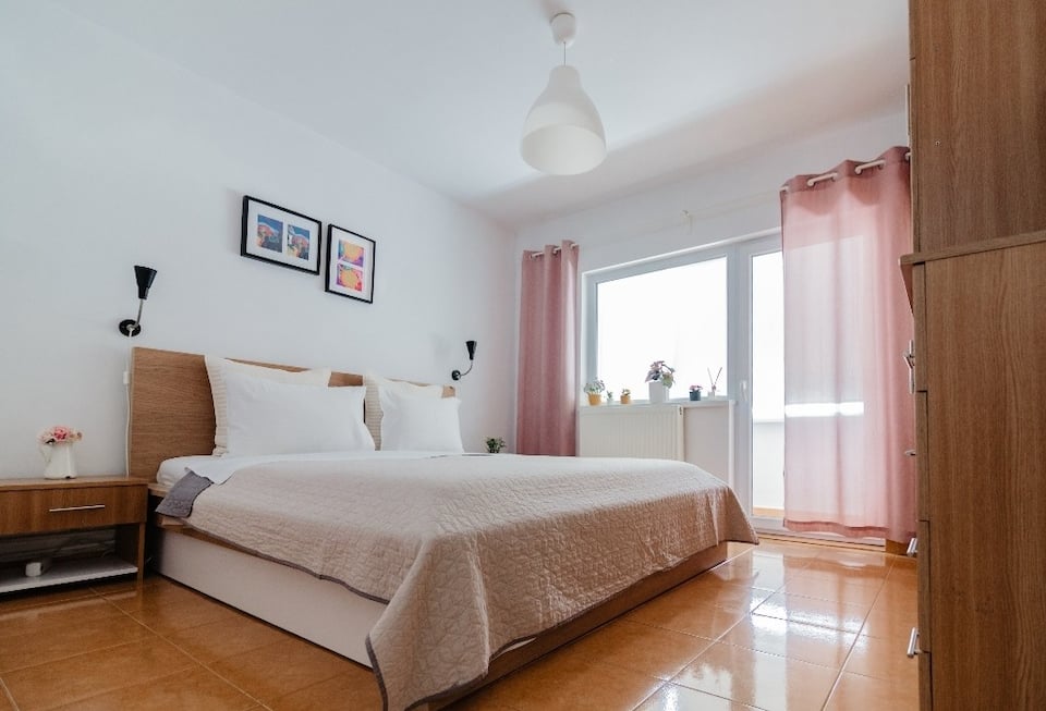 Top-earning Airbnb listing in Constanța, 2 bedrooms