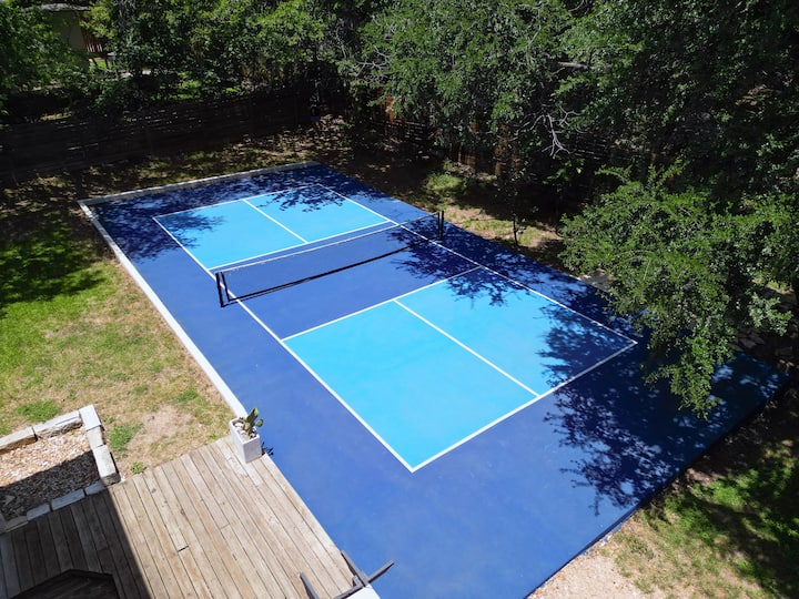 Secluded Half Acre Gem w/ Private Pickleball Court - Austin