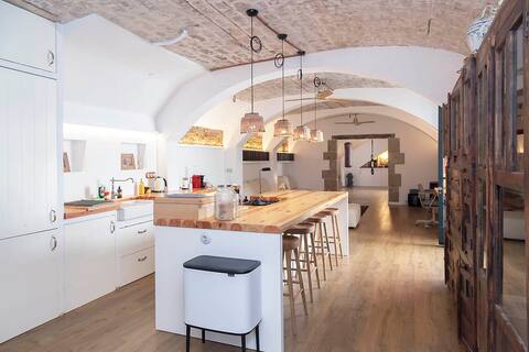 A historic XVI century beach house near Barcelona