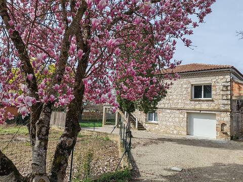 Very beautifulT3,new, on the garden level with all comforts