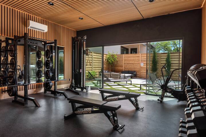 Sunny Modern Oasis • Pool, Hot Tub, FirePit, Grill gallery image 3