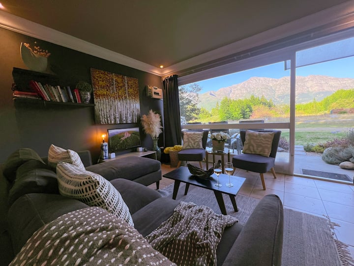 La Vue River Cottage - A Country Retreat - Franschhoek