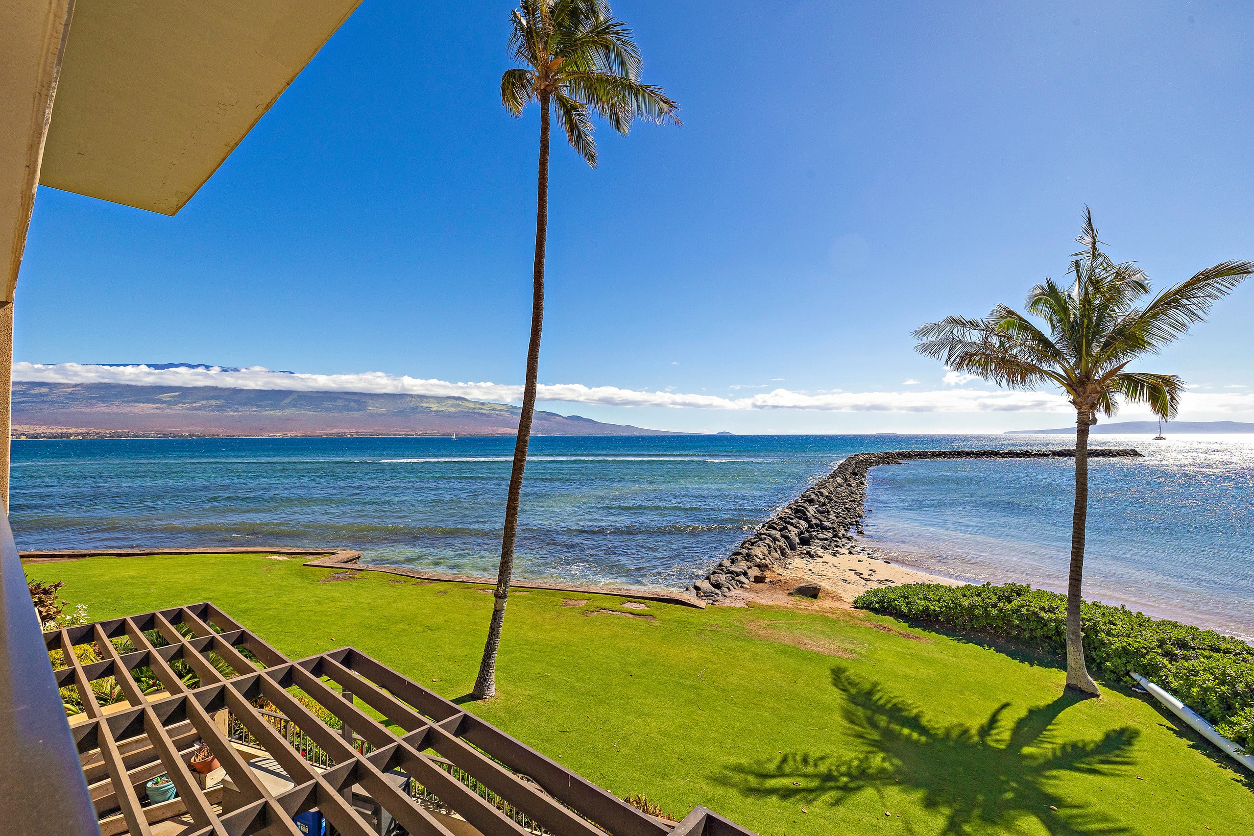 Condo in Wailuku · ★4.83 · 2 bedrooms · 2 beds · 2 baths - Image 40