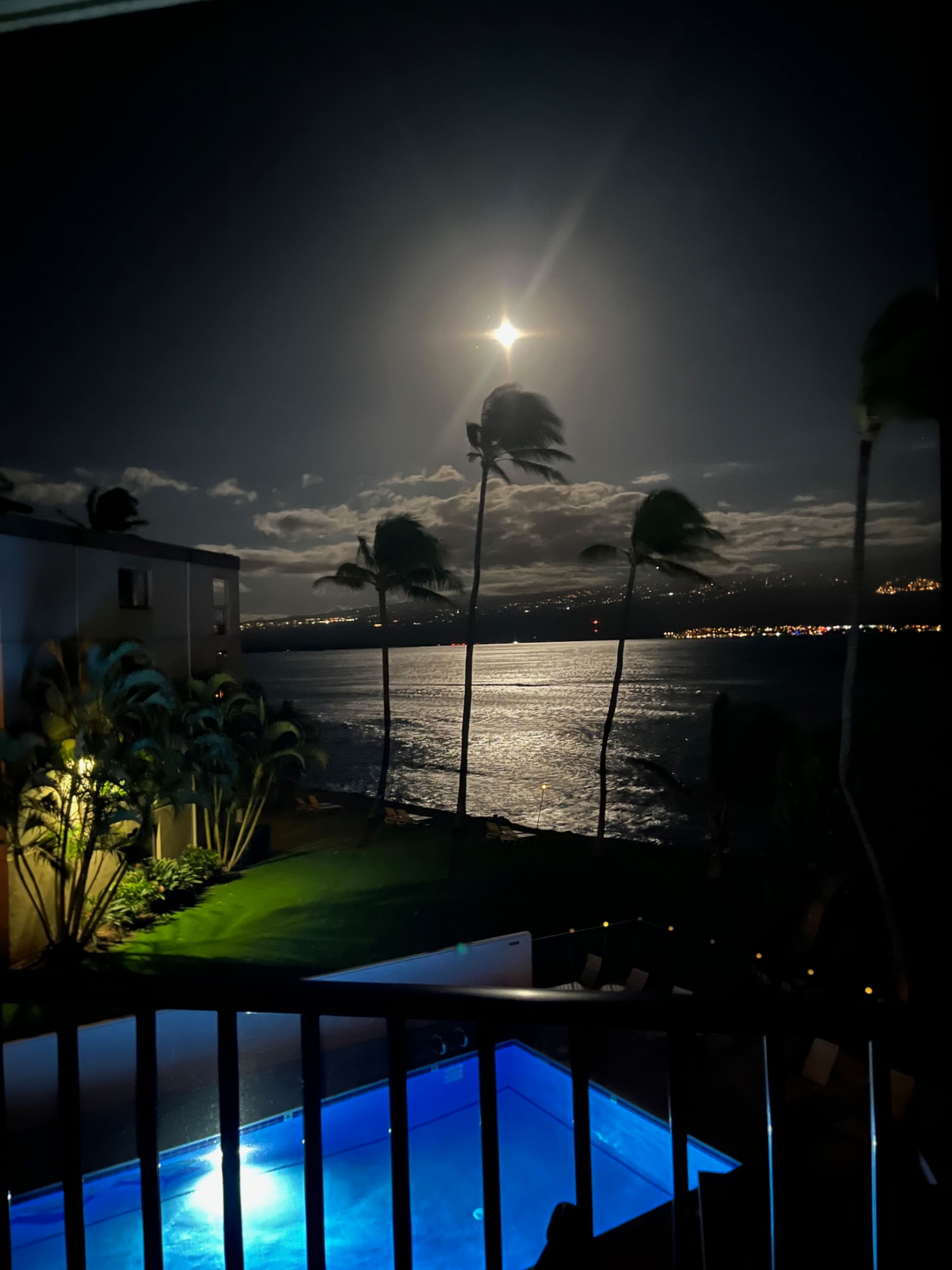 Condo in Wailuku · ★4.83 · 2 bedrooms · 2 beds · 2 baths - Image 42