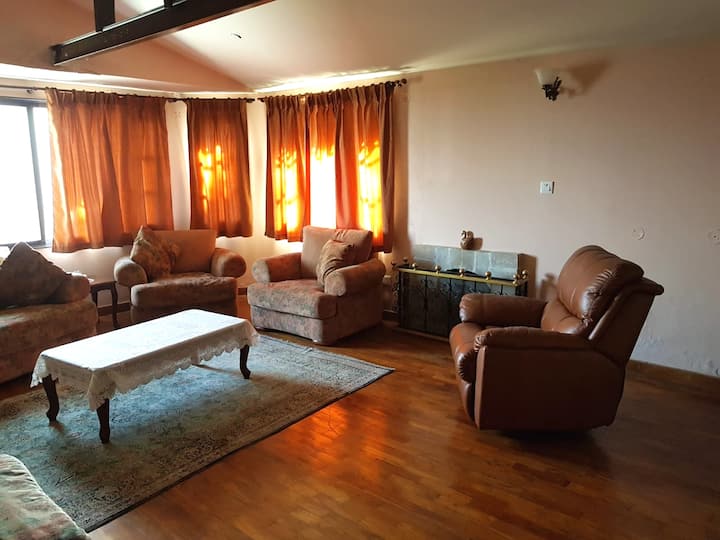 Shant Kuti - A Luxury Cottage With A  Superb View - Dalhousie