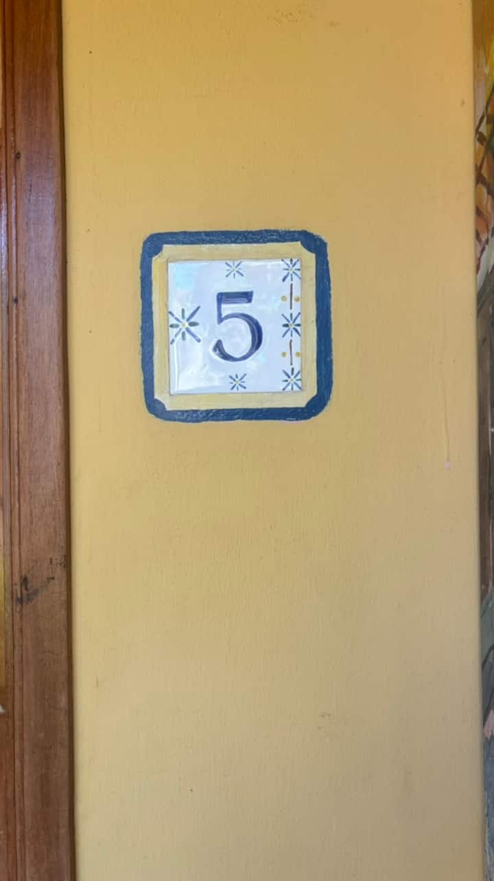Schlafzimmer 5