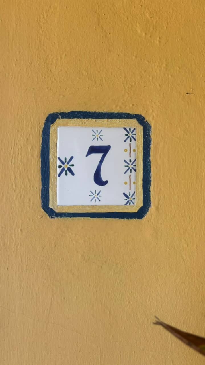 Schlafzimmer 7
