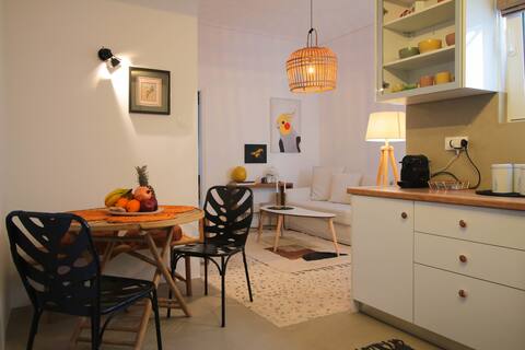 1BR apt | close to metro