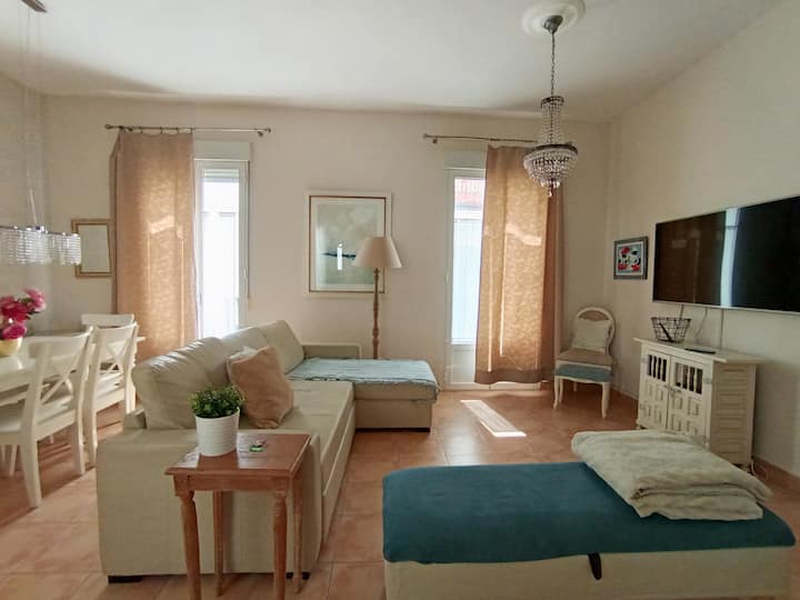 მისაღები ოთახი