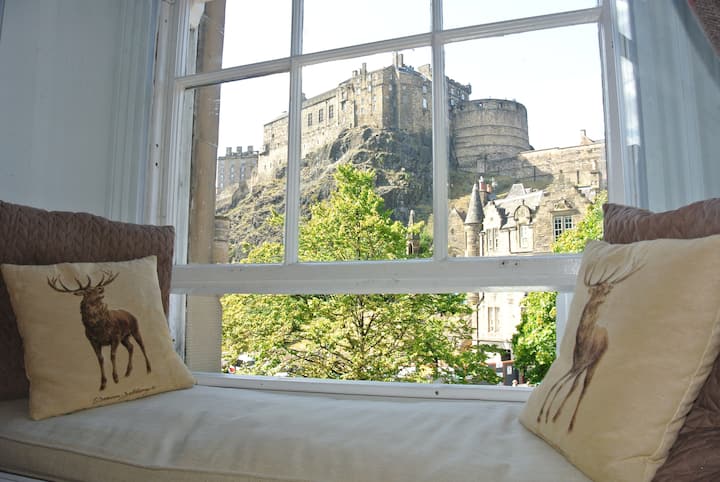 edinburgh tourist accommodation