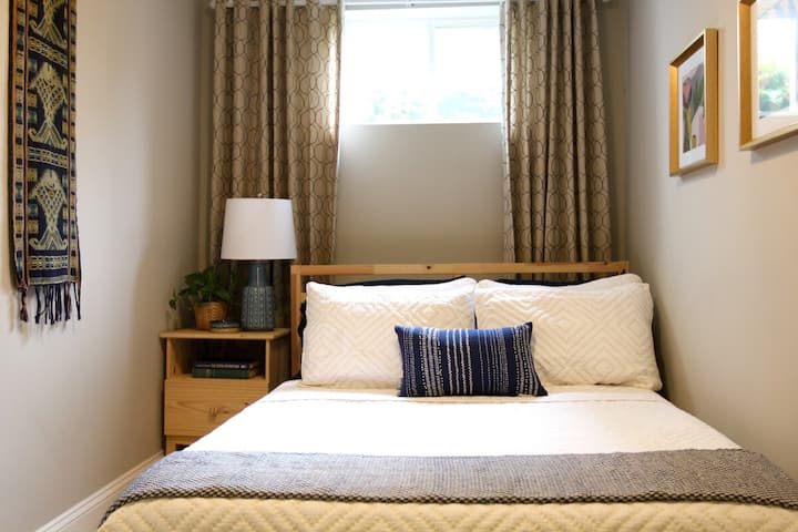 ¡Un cómodo colchón de espuma viscoelástica para una gran noche de sueño!