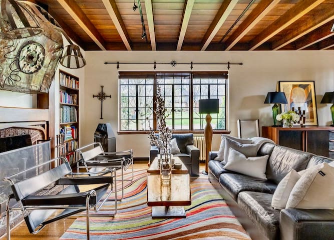 Luxe Comfort in an Artistic & Historic Home