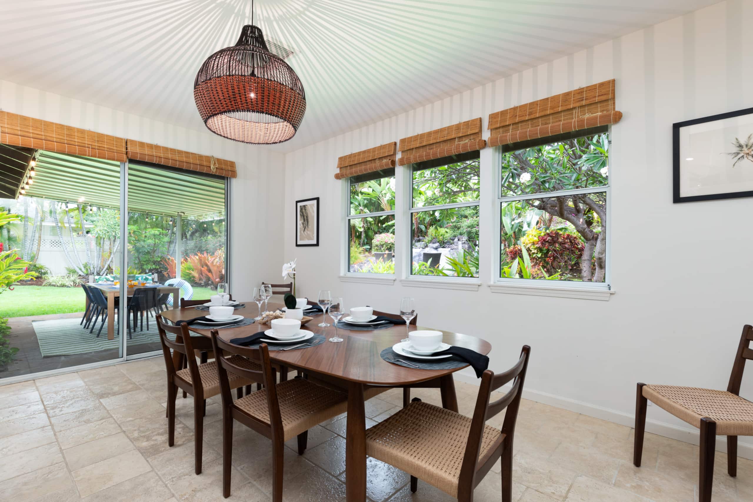 Home in Kailua-Kona · ★4.96 · 3 bedrooms · 4 beds · 2.5 baths - Image 11