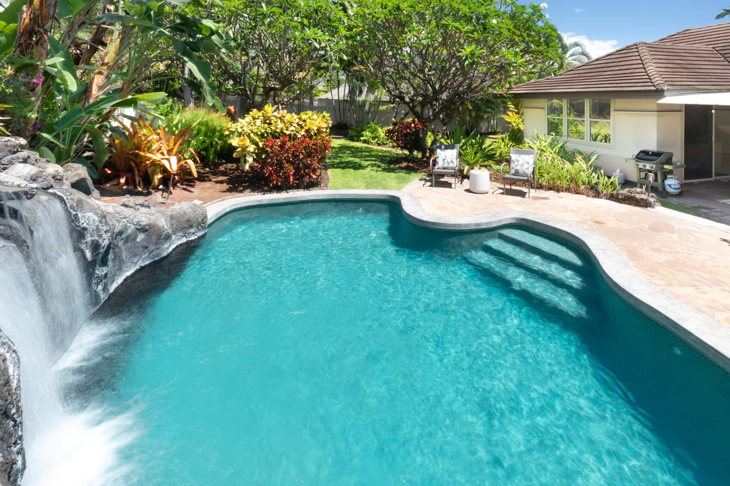 Home in Kailua-Kona · ★4.96 · 3 bedrooms · 4 beds · 2.5 baths - Image 32