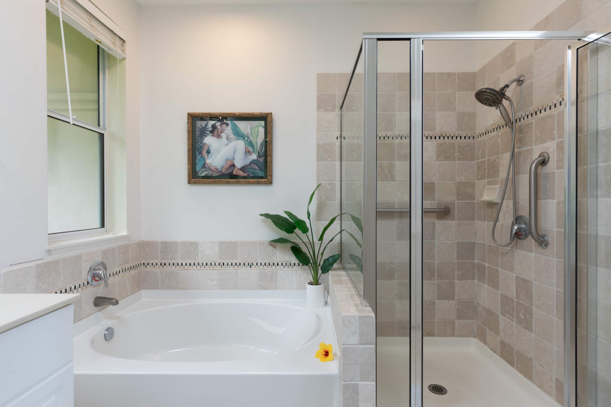 Home in Kailua-Kona · ★4.96 · 3 bedrooms · 4 beds · 2.5 baths - Image 19