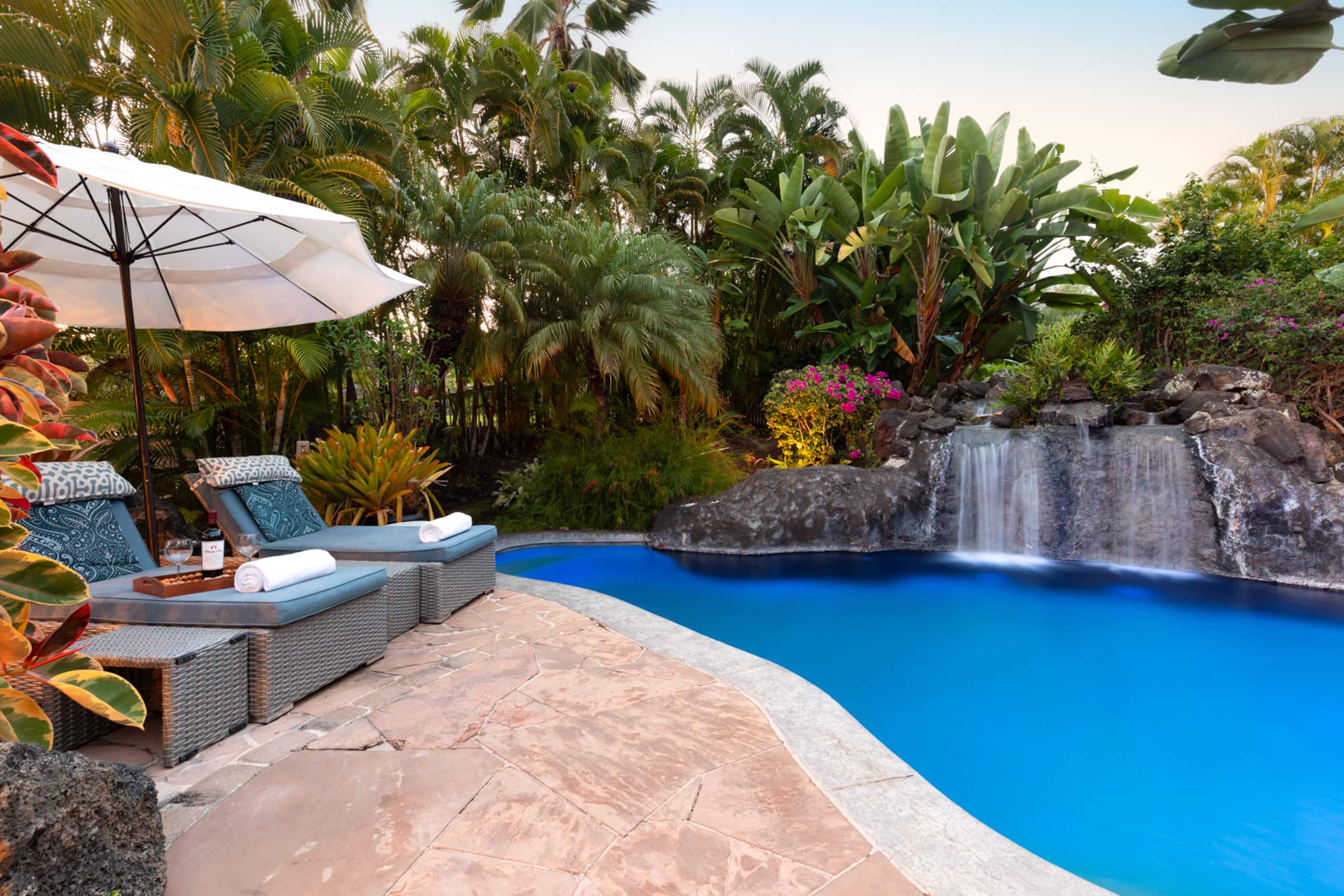 Home in Kailua-Kona · ★4.96 · 3 bedrooms · 4 beds · 2.5 baths - Image 38