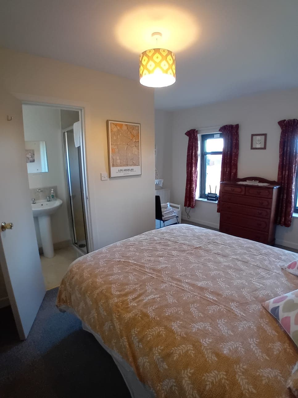 საძინებელი 2