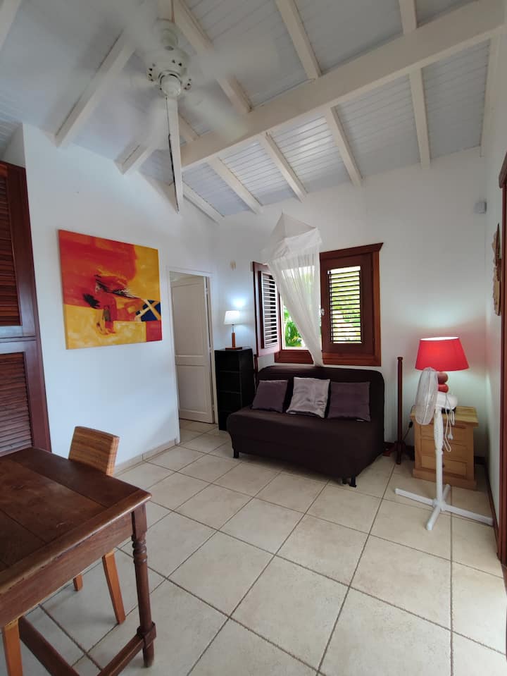 غرفة النوم 2