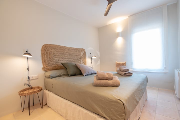 Schlafzimmer 2