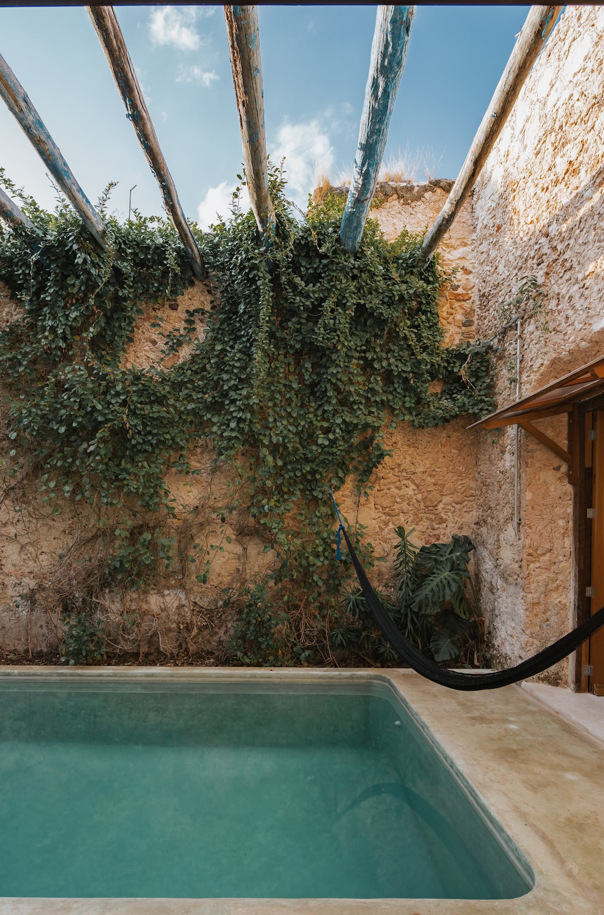 Casa Zotz, ancient stone sanctuary with lap pool in Campeche walled city — Casonas MX — photo 32