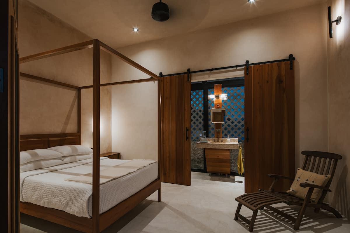 Casa Zotz, ancient stone sanctuary with lap pool in Campeche walled city — Casonas MX — photo 10