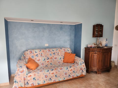 Successful Airbnb property: SeaSide B&B - Villa with garden, 100 m from the sea in Anzio