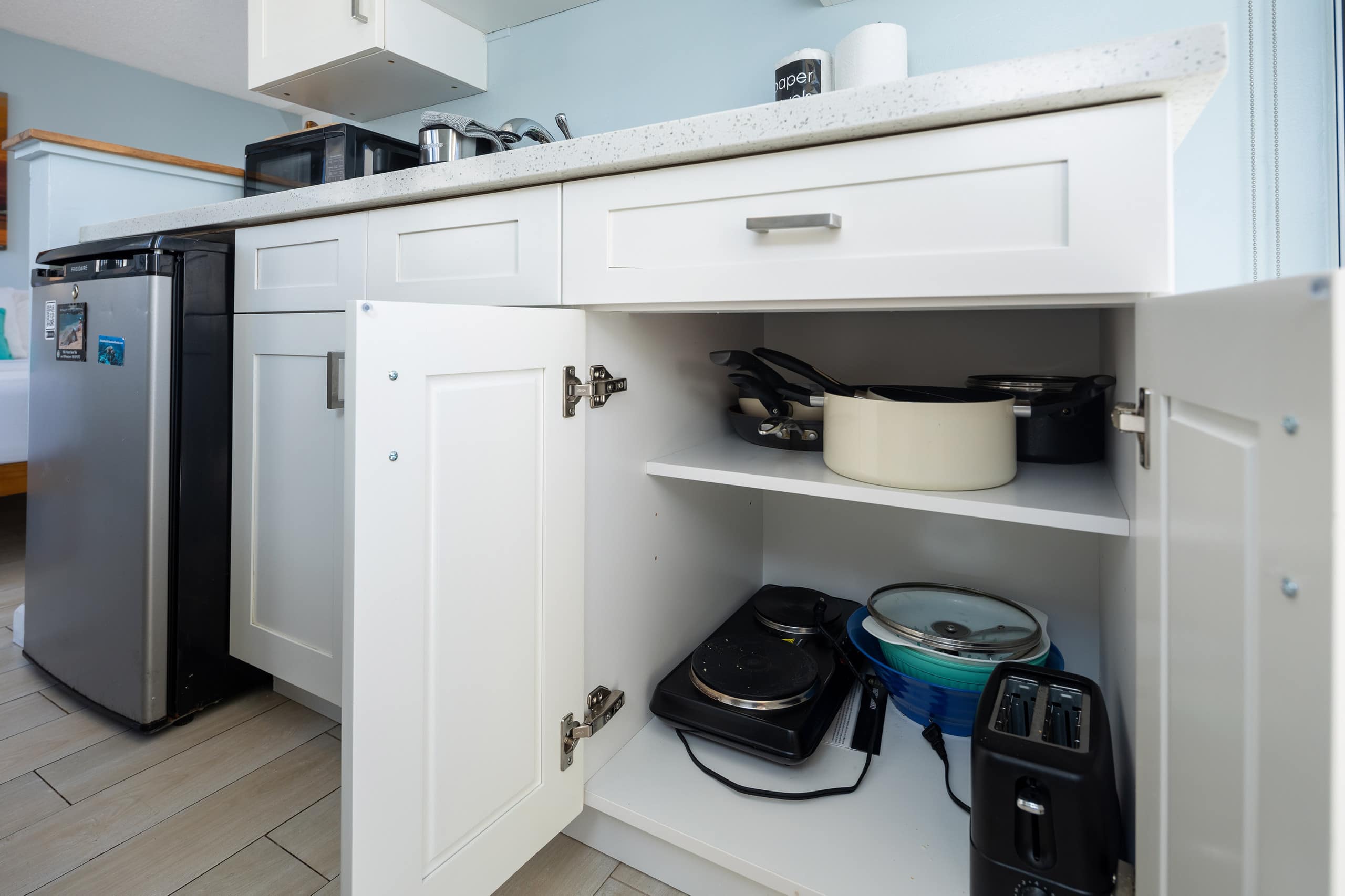 Condo in Honolulu · ★4.65 · Studio · 1 bed · 1 shared bath - Image 23