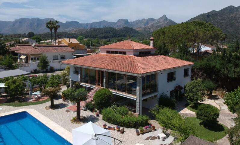 Private room with 1 bedrooms in Gandia - Room 4/4 Gandia Rural House - Villa Florencia